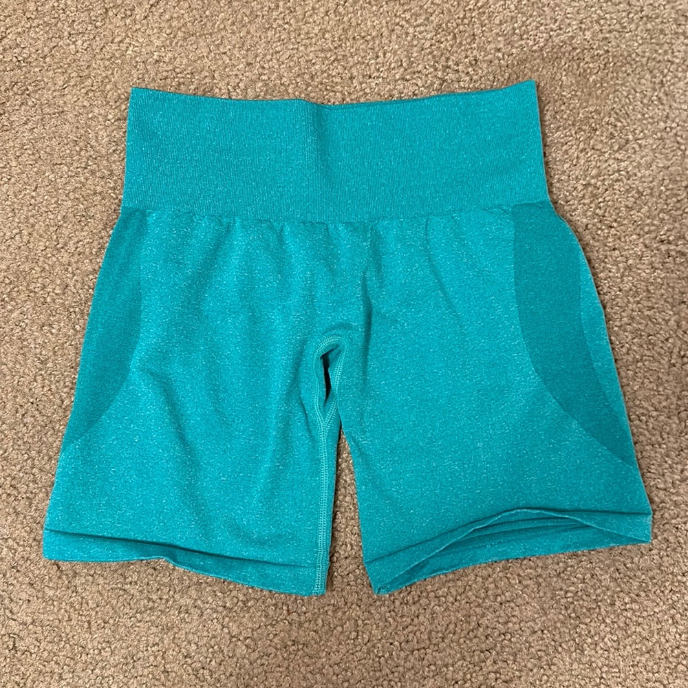 NVGTN contour seamless shorts